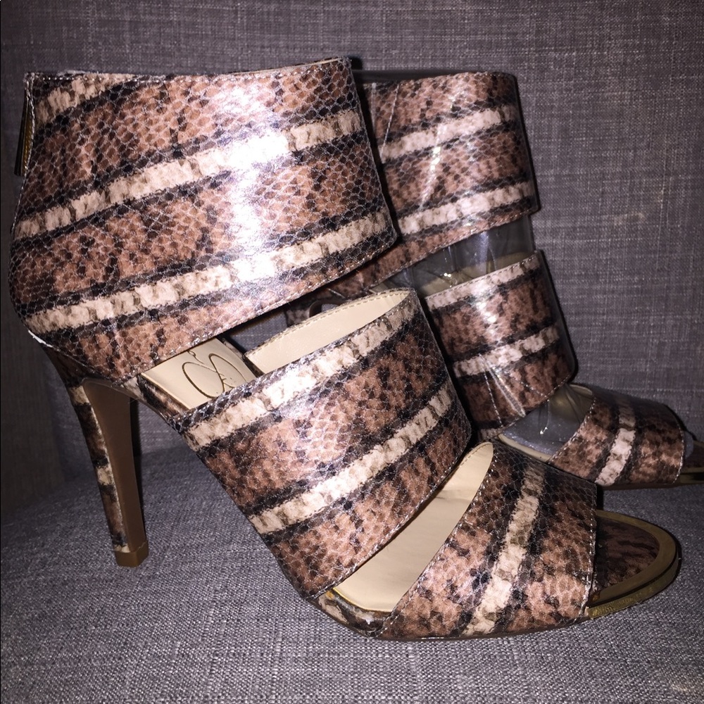 Jessica Simpson Elsbeth (6.5) snake multi color